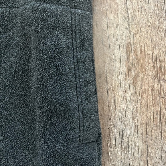 Columbia women’s Benton Springs Overlay Vest - Picture 5 of 5